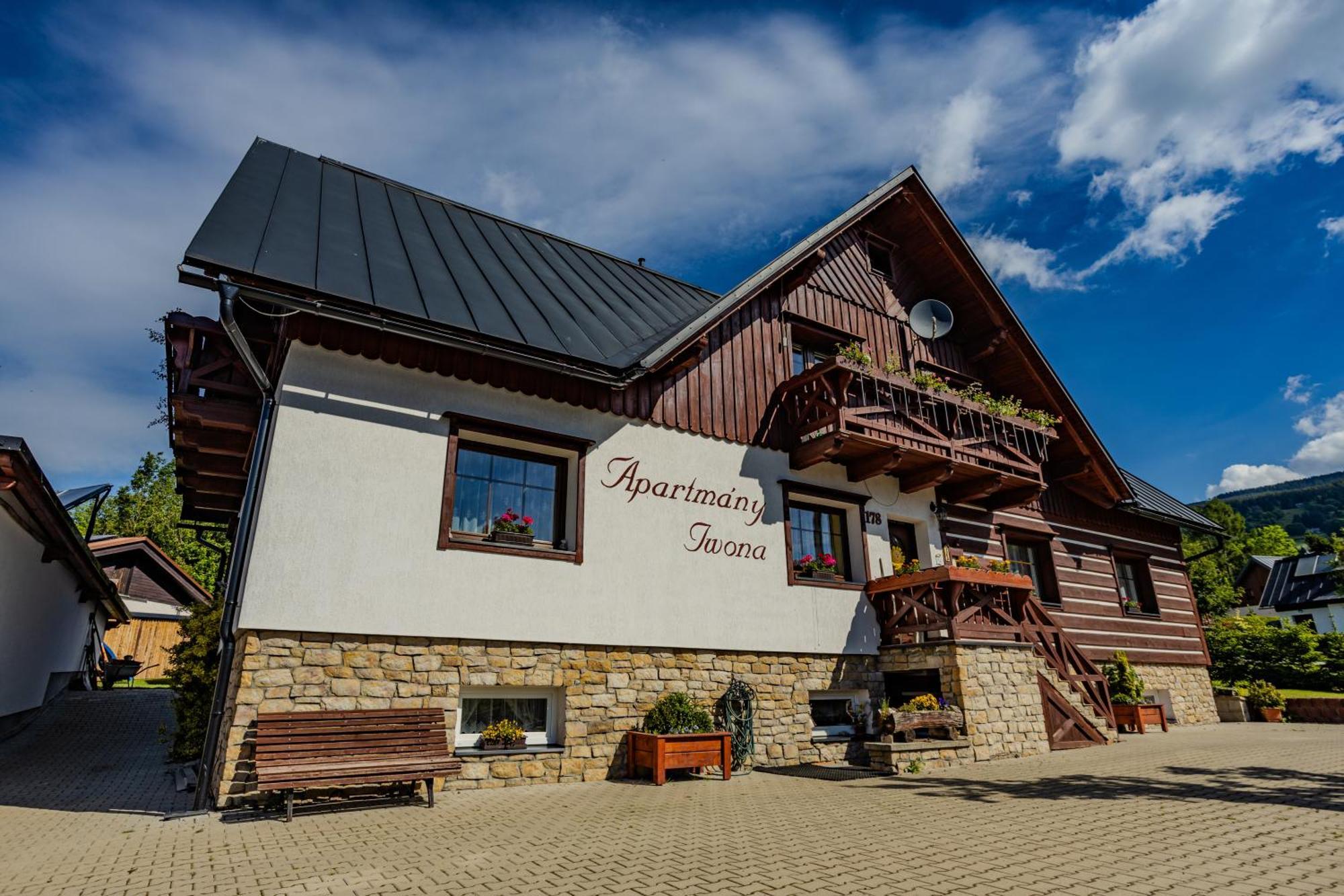 Apartmany Iwona Рокицани Экстерьер фото