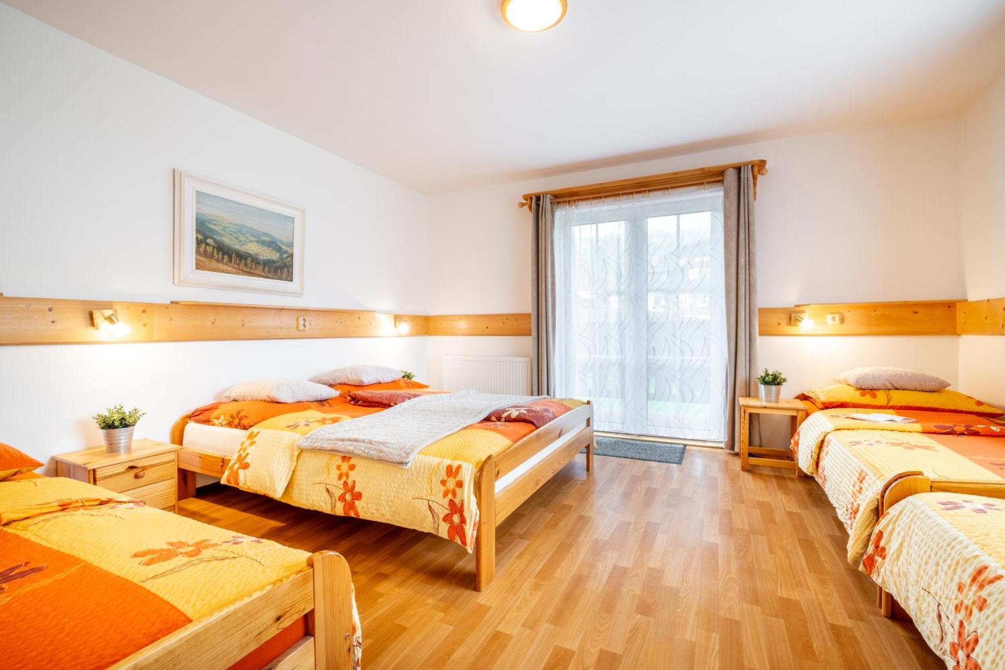 Apartmany Iwona Рокицани Экстерьер фото